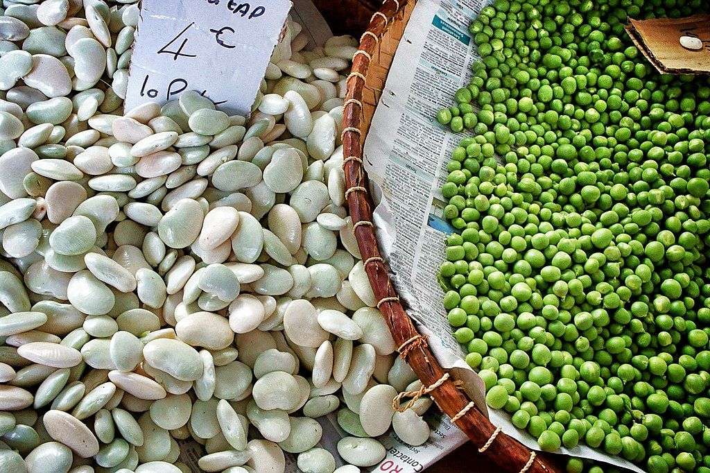Peas Vs Beans: The Green Fight of Superfoods