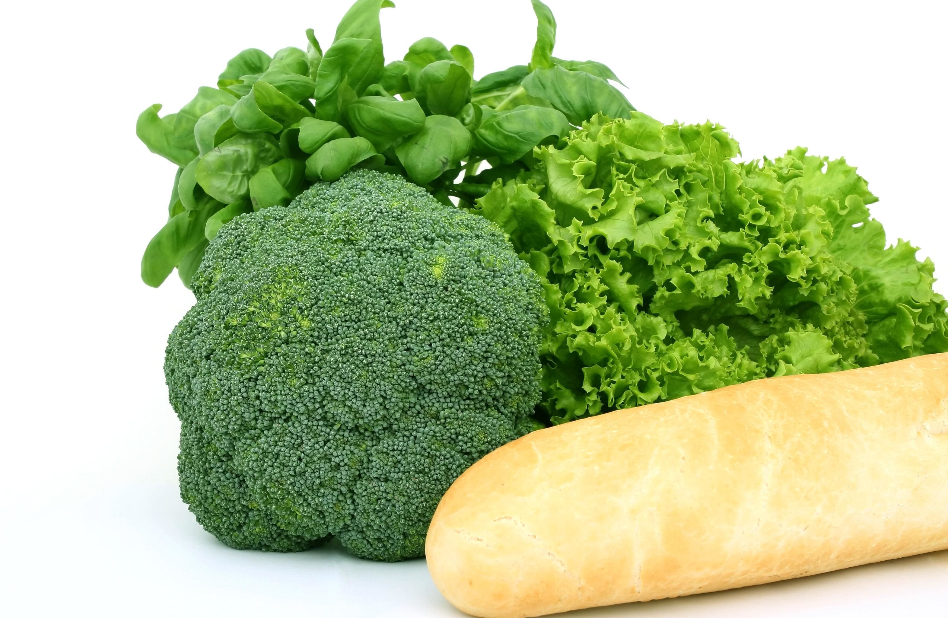 The Green Showdown: Spinach vs. Broccoli – Nutrition Face-Off