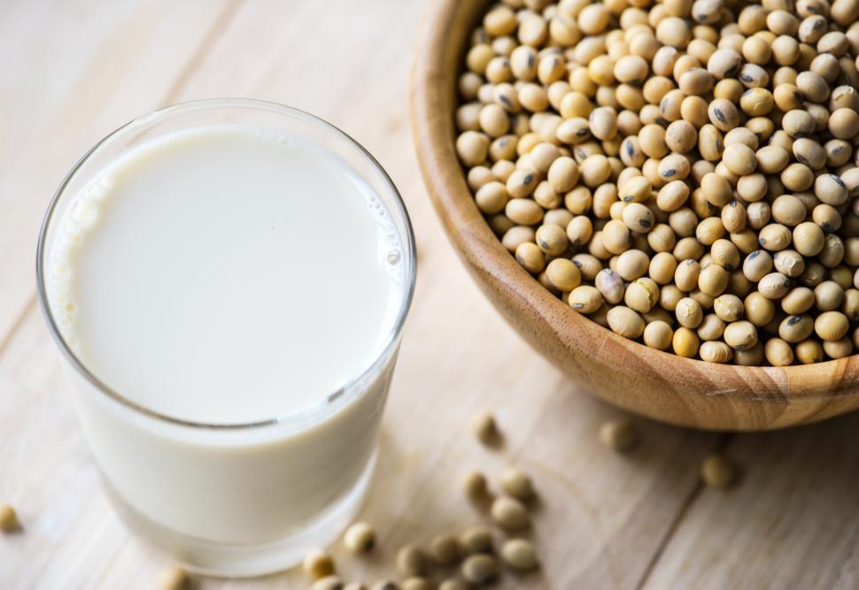 Sipping on Soy: Unmasking theBenefits and Drawbacks
