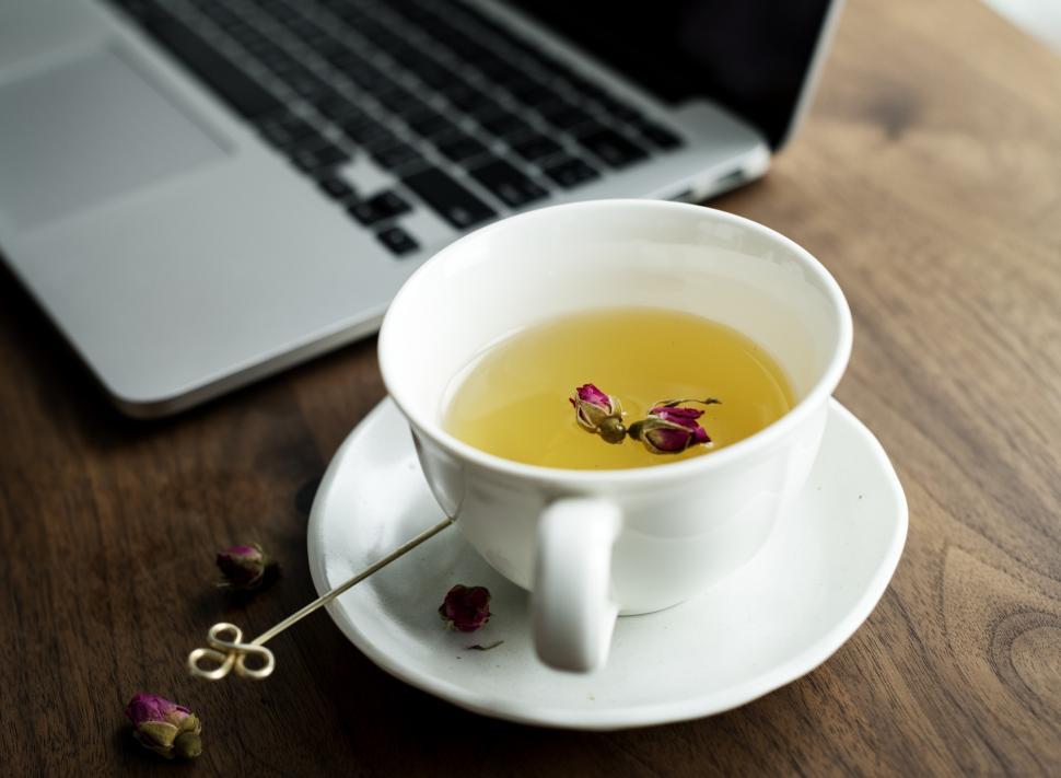 Brew Your Way to Better Health: The Gut-Boosting Power of Herbal Teas