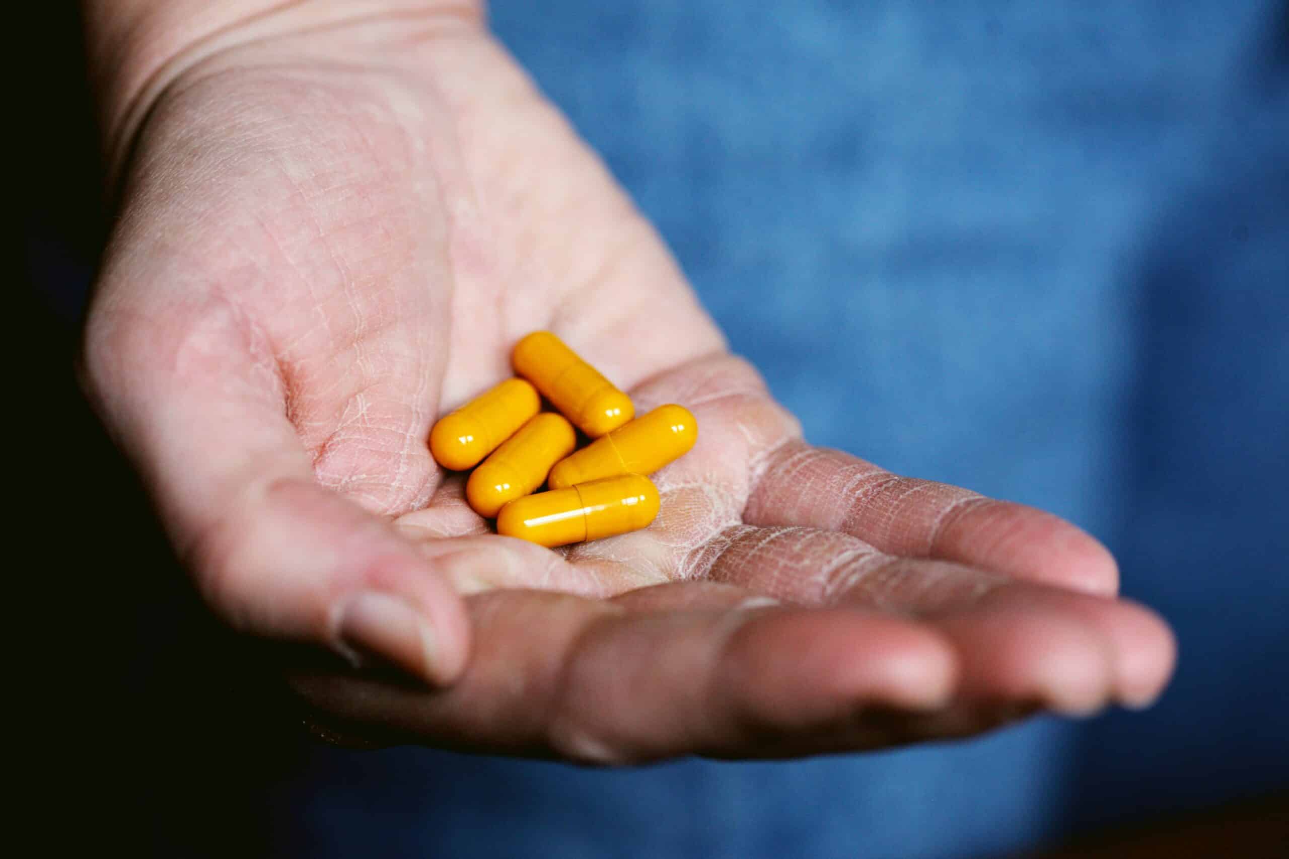 Battle the Bloat with Anti-Inflammatory Supplements: A Definitive Guide