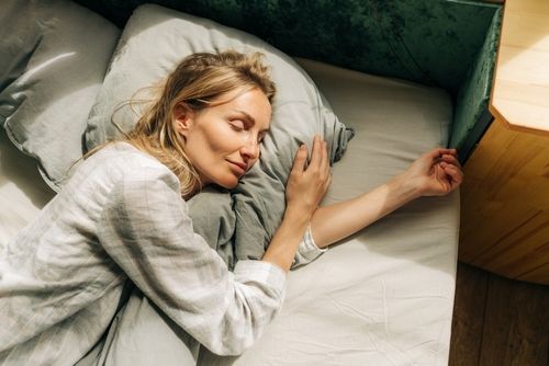 The Side-Eye on Side Sleeping: Benefits and Drawbacks
