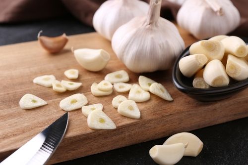 Fight Cholesterol with Garlic: Truth or Trashbin Science?